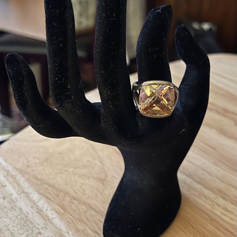3/$15 5/$20 Large princess shape stone fashion/costume jewelry RING SIZE 7 3/4.